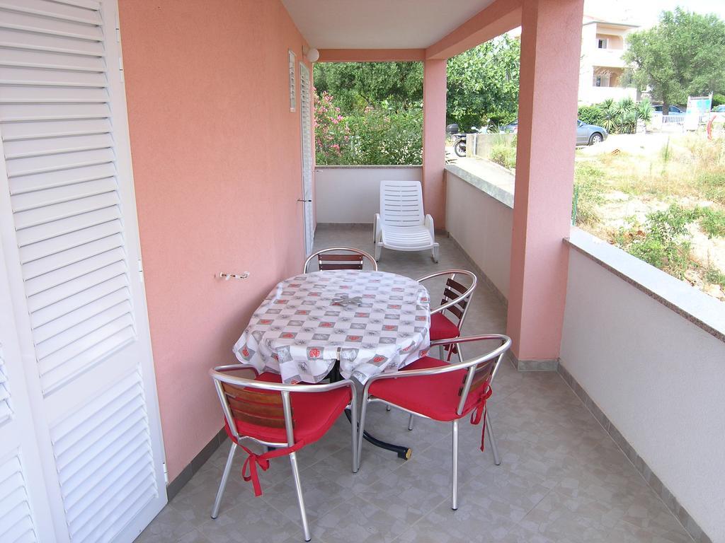 Apartments Murgic คิร์ก ภายนอก รูปภาพ