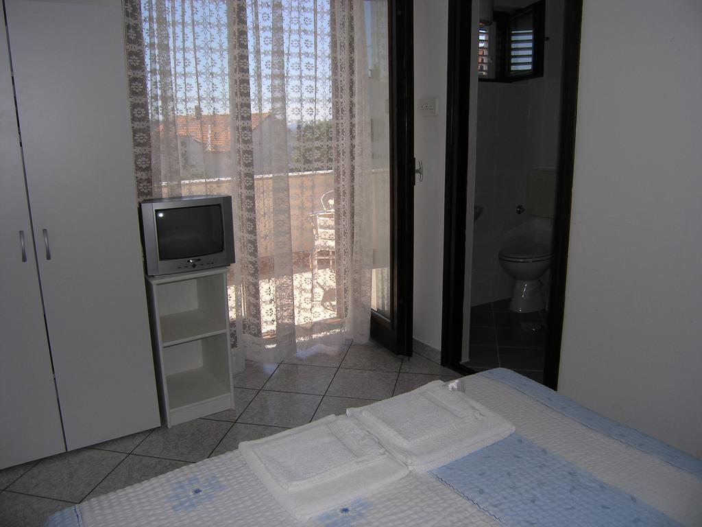 Apartments Murgic คิร์ก ภายนอก รูปภาพ