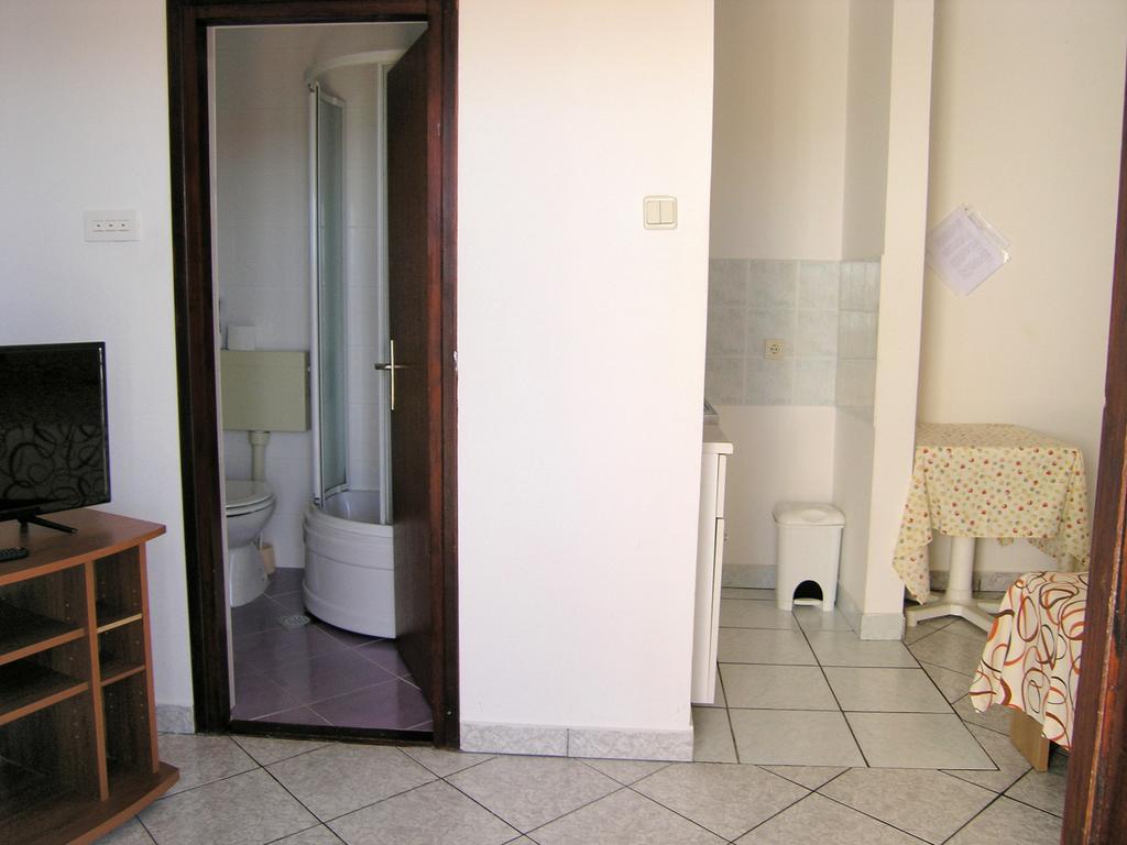Apartments Murgic คิร์ก ภายนอก รูปภาพ